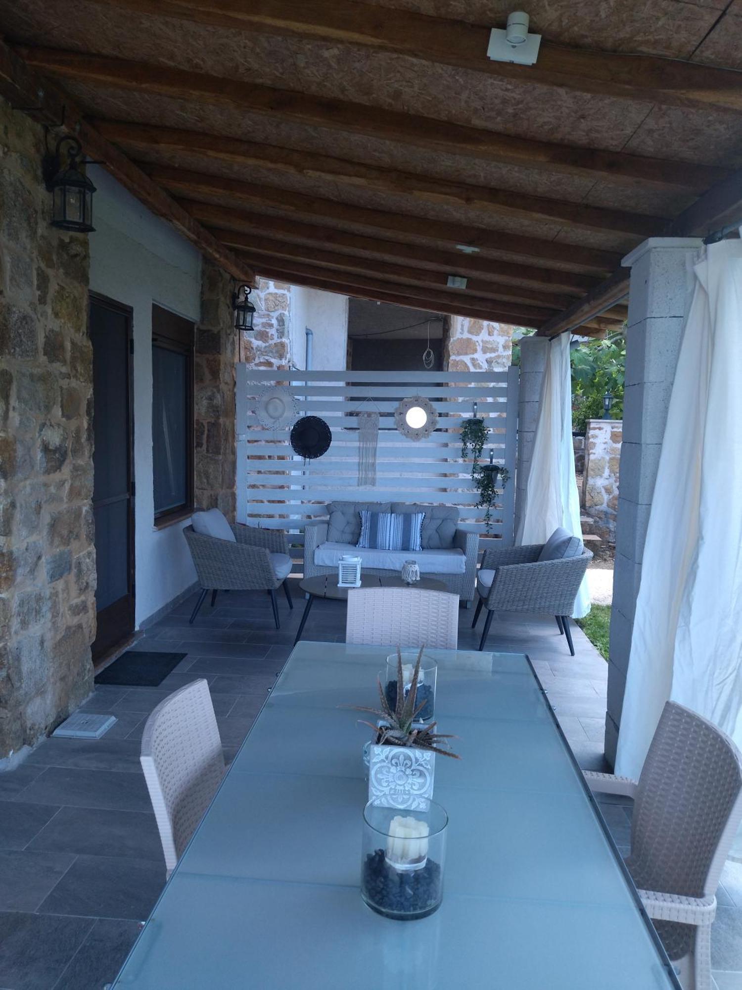 Vila Stonehouse & Casa Al Sole E Al Mare Nea Roda Exteriér fotografie