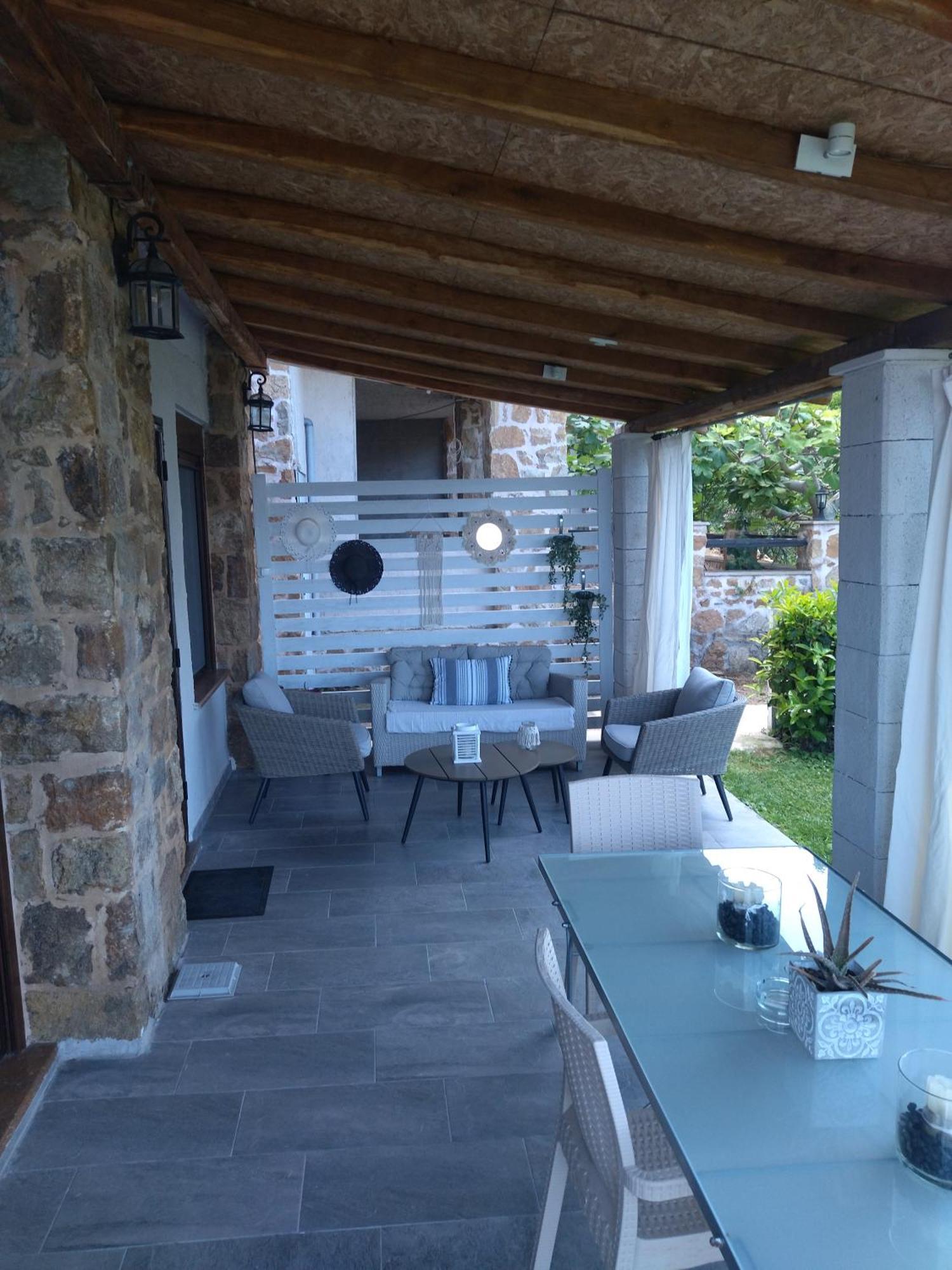 Vila Stonehouse & Casa Al Sole E Al Mare Nea Roda Exteriér fotografie